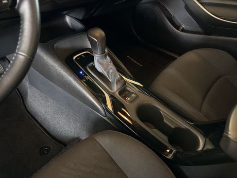 Used 2020 Toyota Corolla SE w/ SE Premium Package FWD image 21
