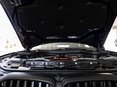 New 2026 BMW X5 xDrive50e image 34