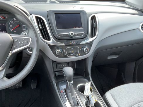 Certified 2024 Chevrolet Equinox LS w/ Driver Confidence II Package FWD image 16
