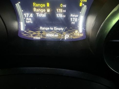 Used 2023 Jeep Wrangler Unlimited w/ Cold Weather Group AWD/4WD image 23
