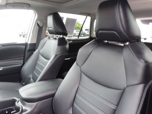 Certified 2023 Toyota RAV4 XLE Premium AWD/4WD image 28