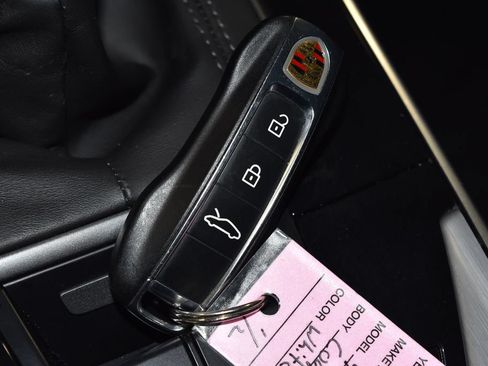 Used 2021 Porsche 911 Carrera S RWD image 19