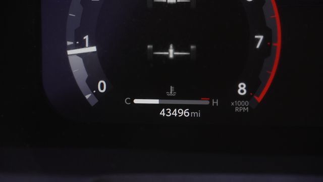 Used 2024 Toyota Tacoma TRD Off-Road AWD/4WD image 32