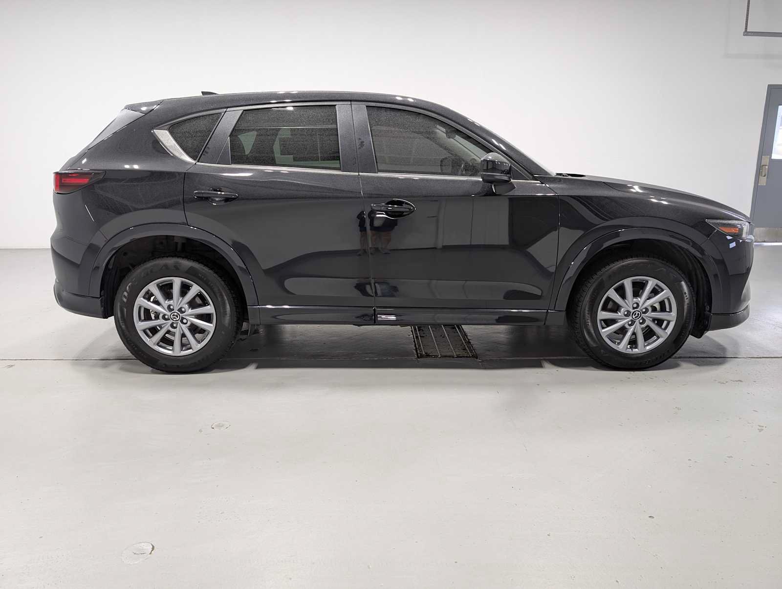 Certified 2024 MAZDA CX-5 AWD 2.5 S w/ Preferred Package image 7