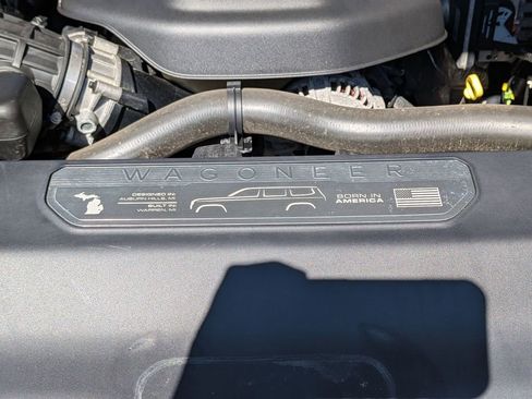 Used 2022 Jeep Grand Wagoneer Series I AWD/4WD image 39