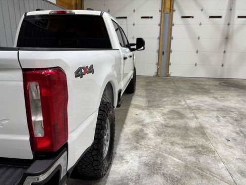 Used 2023 Ford F250 XL w/ XL Chrome Package AWD/4WD image 10