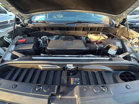 Used 2021 Chevrolet Silverado 1500 LT Trail Boss w/ Convenience Package II image 18