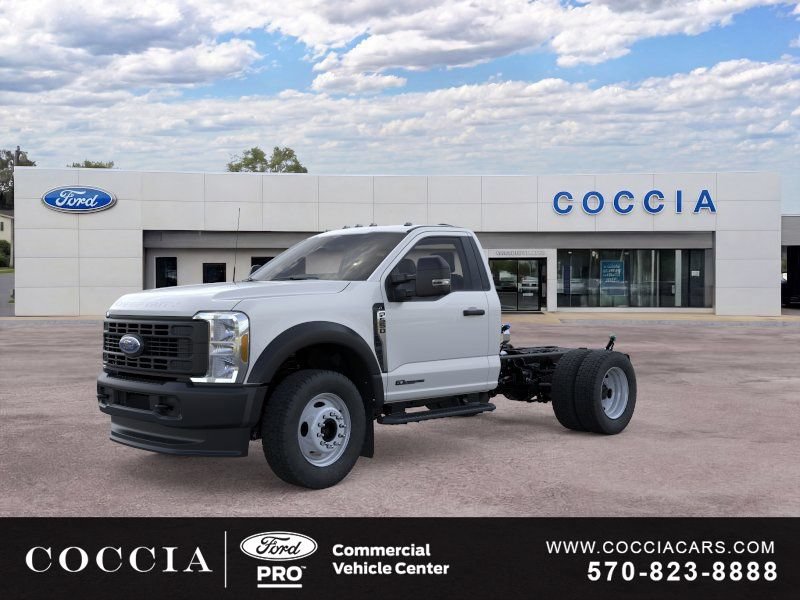 New 2026 Ford F550 4x4 Regular Cab Super Duty image 1
