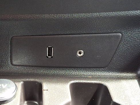 Used 2015 Ford Transit 250 148 Medium Roof w/ Interior Upgrade Package RWD image 23
