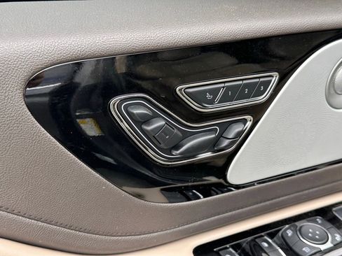 Used 2023 Lincoln Aviator Reserve w/ Equipment Group 201A image 16