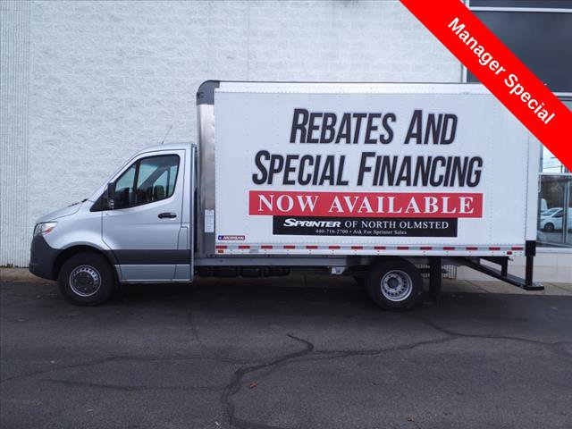 Used 2022 Mercedes-Benz Sprinter 3500 image 4