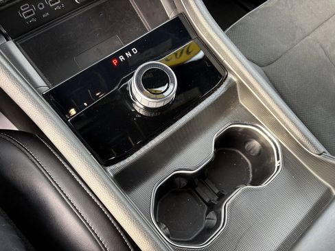 Used 2023 Jeep Grand Cherokee Altitude image 16