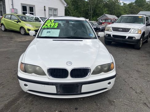 Used 2003 BMW 325xi Sedan AWD/4WD image 4