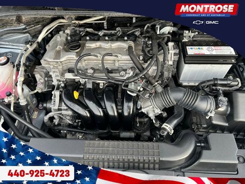 Used 2022 Toyota Corolla LE image 32