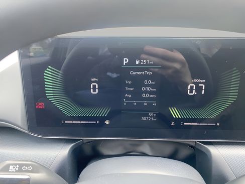 Used 2025 Kia K4 FWD image 4