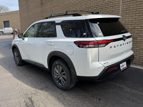 New 2026 Nissan Pathfinder SV w/ Cargo Package AWD/4WD image 29