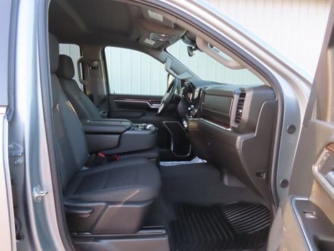Used 2026 GMC Sierra 3500 SLE w/ SLE Convenience Package AWD/4WD image 24