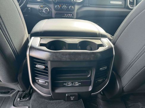 Used 2022 RAM 1500 Big Horn AWD/4WD image 24