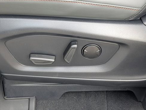 New 2026 Ford Explorer Active w/ Active Comfort Package image 21