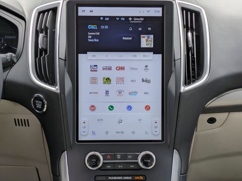 Used 2024 Ford Edge Titanium w/ Titanium Elite Package image 14