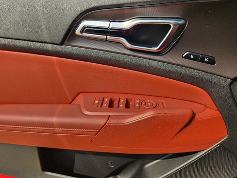 New 2026 Kia Sportage SX image 17