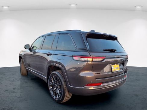 New 2026 Jeep Grand Cherokee Summit w/ Obsidian Package AWD/4WD image 7