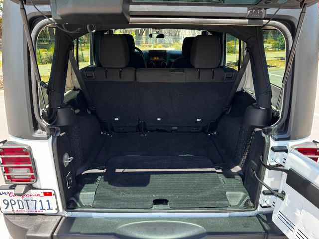 Used 2016 Jeep Wrangler Unlimited Sport AWD/4WD image 33