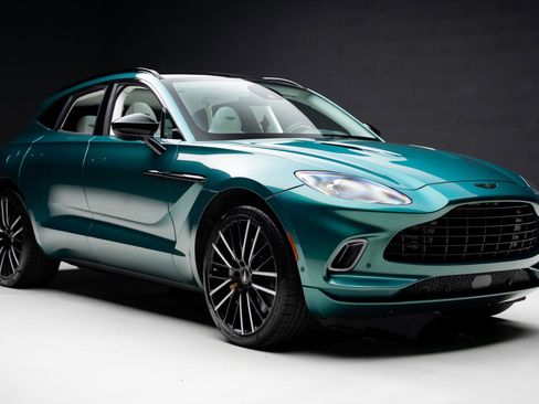 Used 2023 Aston Martin DBX AWD/4WD image 93