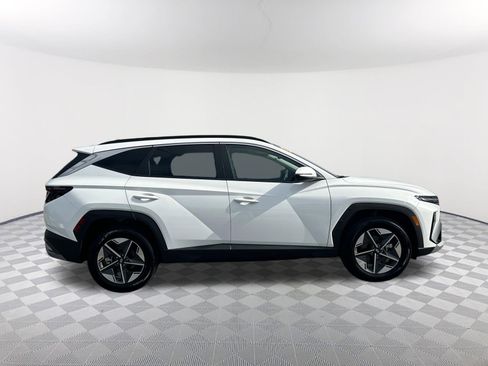 Used 2025 Hyundai Tucson SEL AWD/4WD image 4