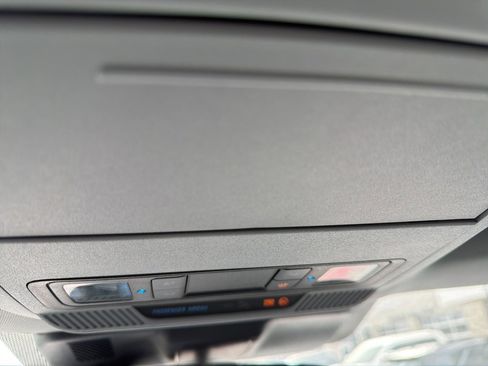 Used 2025 Ford F250 XLT w/ F-250 >10K GVWR Package image 13