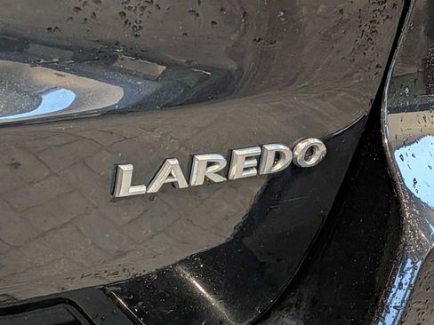 Used 2015 Jeep Grand Cherokee Laredo w/ Quick Order Package 23E image 12