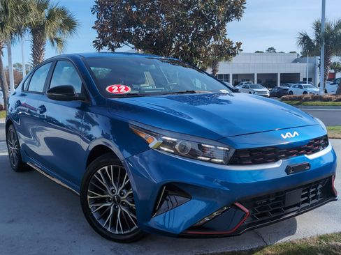 Used 2022 Kia Forte GT-Line w/ GT-Line Technology Package image 2