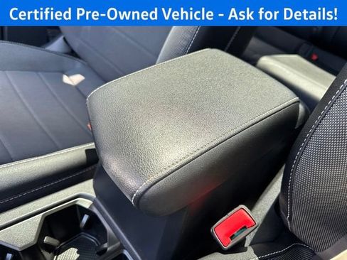 Used 2023 Volkswagen Taos SE w/ Panoramic Sunroof Package AWD/4WD image 16