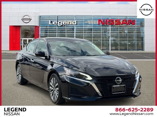 Certified 2024 Nissan Altima 2.5 SV FWD image 1