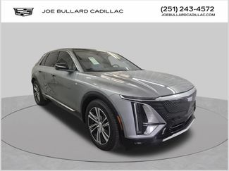 New 2026 Cadillac Lyriq Premium Luxury w/ LPO, Floor Liner Package AWD/4WD video 1
