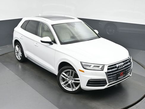Used 2018 Audi Q5 2.0T Premium Plus w/ Premium Plus Package image 32