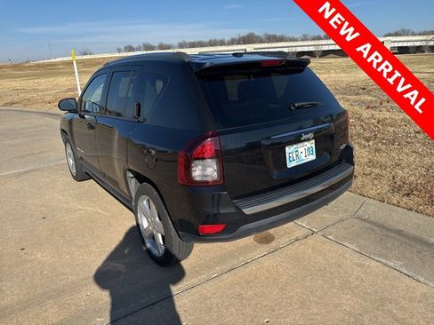 Used 2014 Jeep Compass Latitude image 5