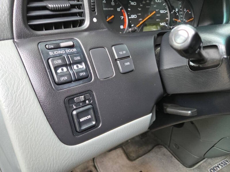 Used 2004 Honda Odyssey EX image 22