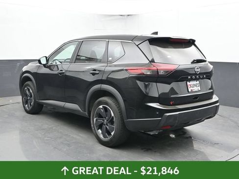 Used 2025 Nissan Rogue SV AWD/4WD image 12
