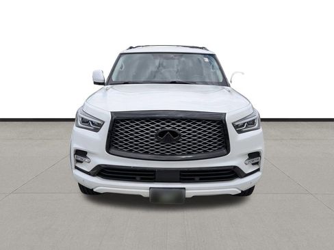 Used 2019 INFINITI QX80 Luxe w/ Proassist Package RWD image 2