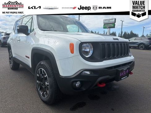 Used 2023 Jeep Renegade Trailhawk AWD/4WD image 4
