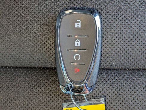 Used 2026 Chevrolet Trax ACTIV w/ Driver Confidence Package FWD image 28