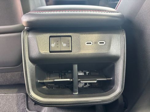 Used 2024 Dodge Charger R/T Scat Pack w/ Plus Group image 23