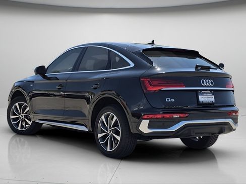 Used 2022 Audi Q5 2.0T Premium w/ Convenience Package AWD/4WD image 21