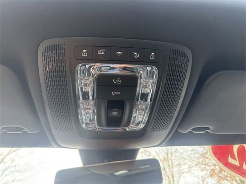 Used 2022 Mercedes-Benz A 220 image 30