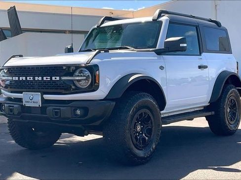 Used 2023 Ford Bronco Wildtrak image 1