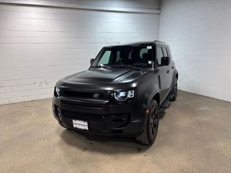 Used 2023 Land Rover Defender 110 SE video 2