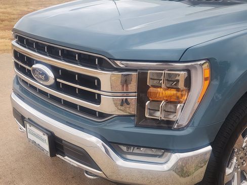 Used 2023 Ford F150 Lariat w/ Trailer Tow Package AWD/4WD image 10