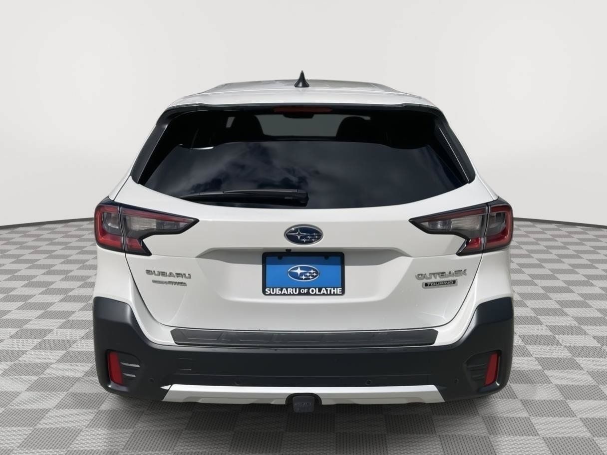 Used 2022 Subaru Outback Touring AWD/4WD image 14