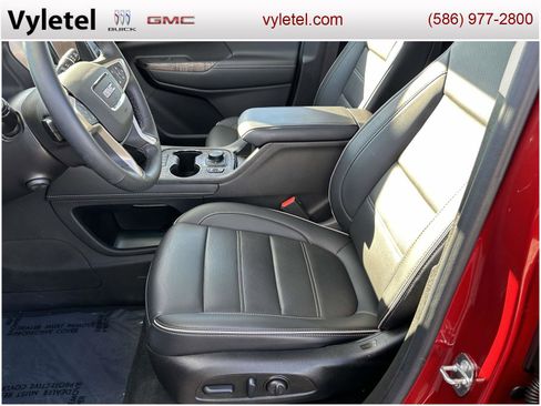 Certified 2023 GMC Acadia Denali w/ Denali Ultimate Package image 19